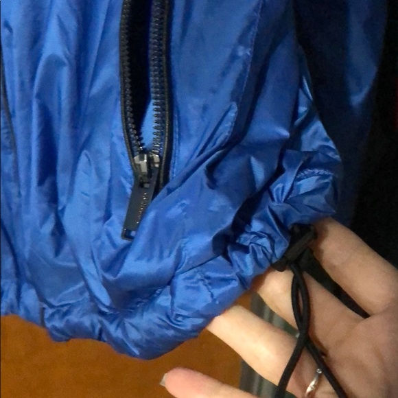 Calvin Klein Windbreaker - Picture 6 of 7